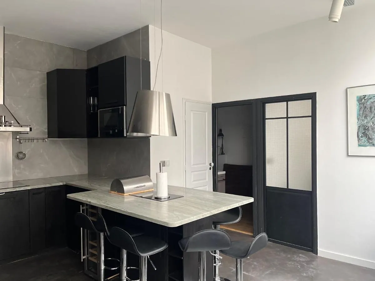 Apartment Design Appartment In The Marais Paris France